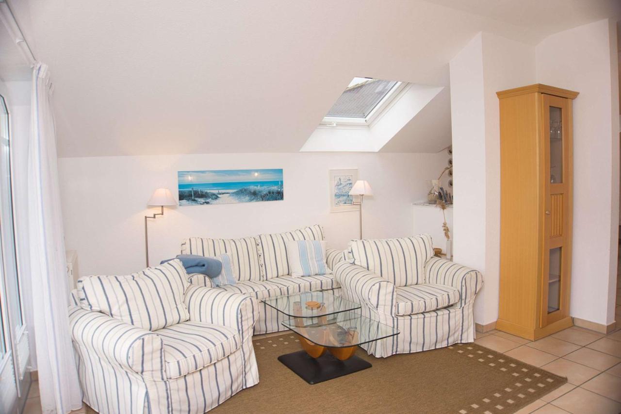 Balkon Mit Traumhaften Meerblick, Gratis Nutzung Vom Ahoi Erlebnisbad Und Sauna In Sellin Duenenhaus Fewo05 Goehren  Luaran gambar