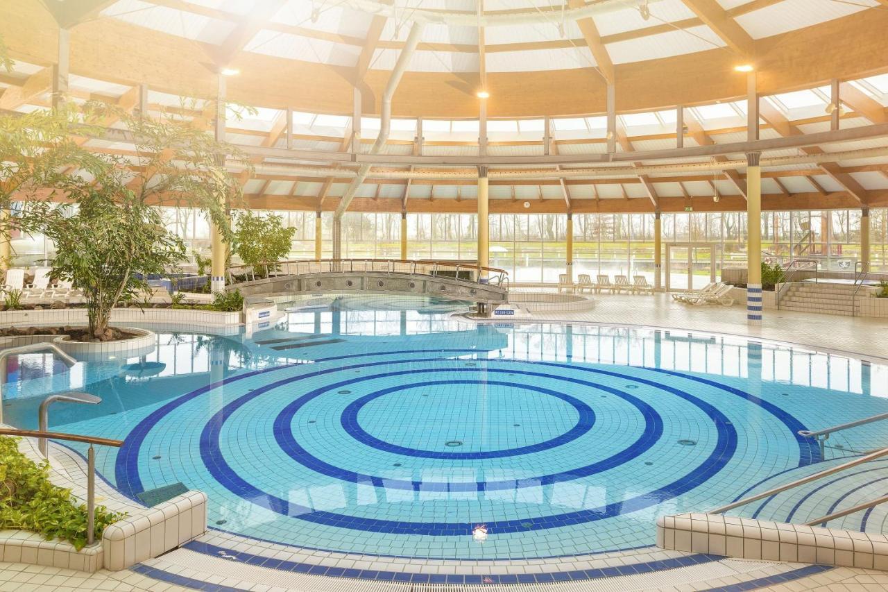 Balkon Mit Traumhaften Meerblick, Gratis Nutzung Vom Ahoi Erlebnisbad Und Sauna In Sellin Duenenhaus Fewo05 Goehren  Luaran gambar